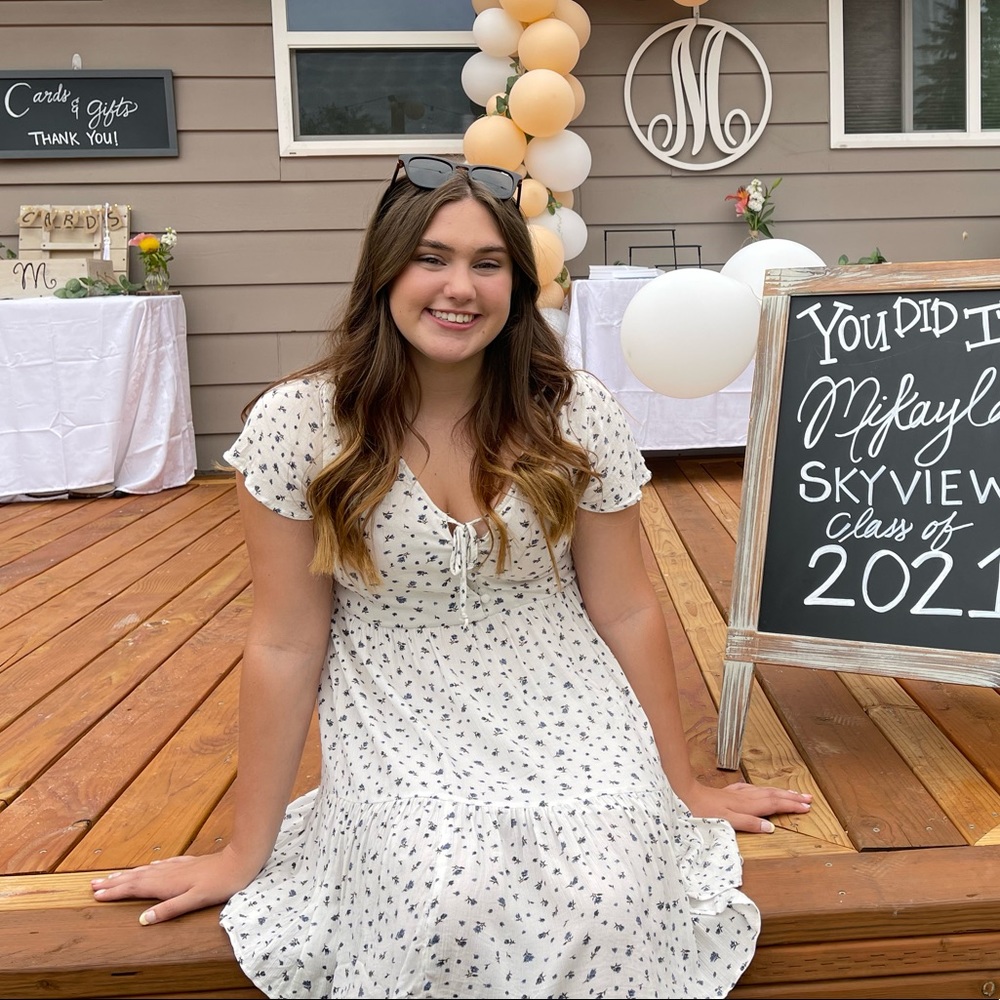 Meet your Posher, Mikayla